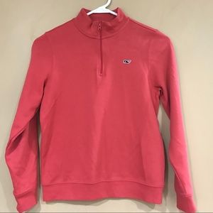 Boys Vineyard Vines 1/4 zip.